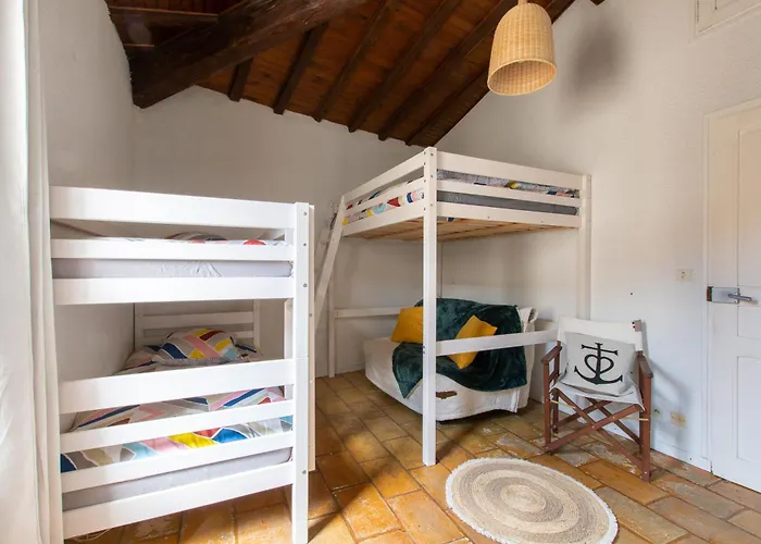 Maison Familiale A 2 Min A Pied De L'institut A Armand Calme Jeux Babyfoot Jacuzzi Proche *